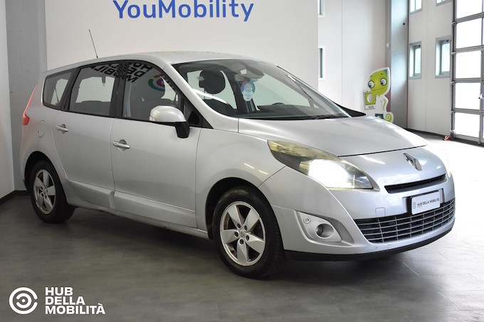 RENAULT Scénic 1.9 dCi 130CV Dynamique